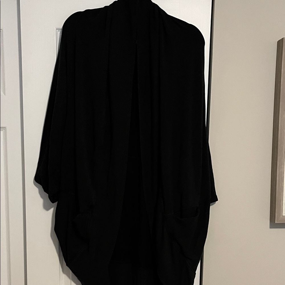 Athleta Elegant Black Women's Shrug